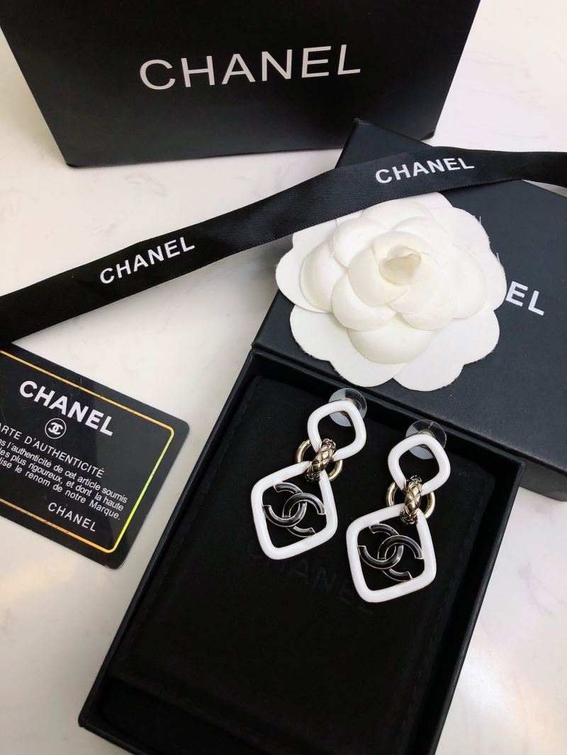 Ch**el earrings
